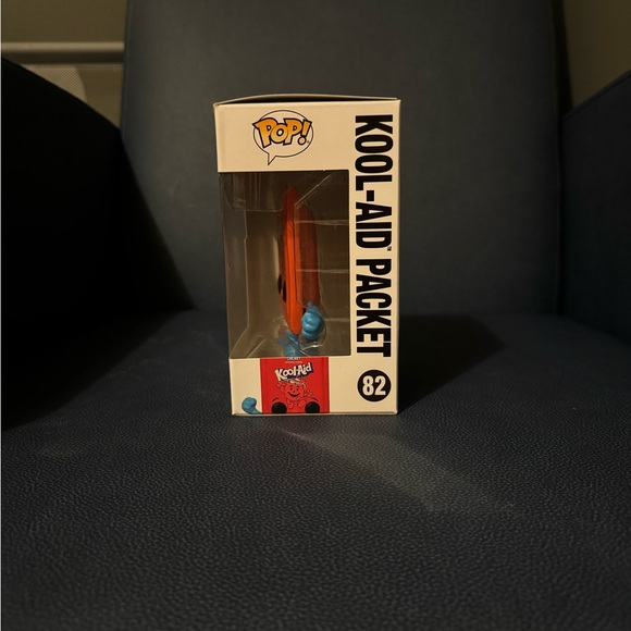 Funko POP! Ad Icon Branded Items: Collectable Red Cherry Kool-Aid Packet - #82 - Picture 2 of 5